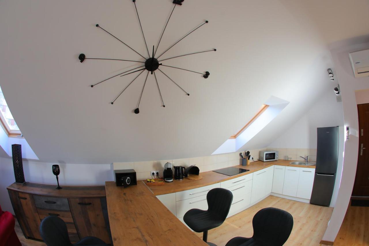 Apartament Ksiazecy Klimatyzacja Żagań Buitenkant foto